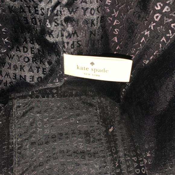 Kate Spade over the shoulder bag - Picture 4 of 7